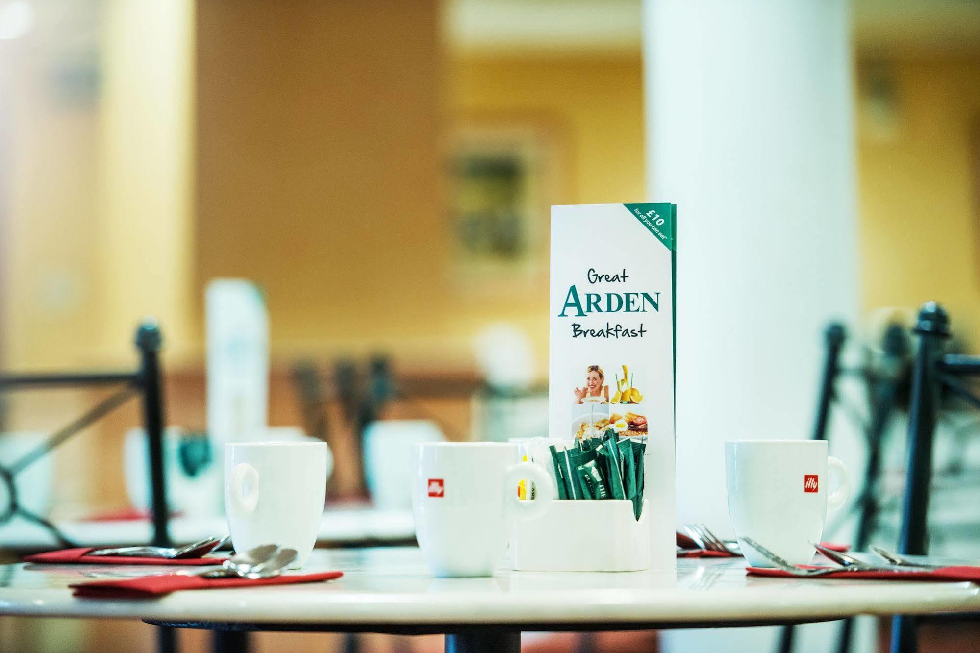 Arden hotel y Leisure Club Bickenhill Exterior foto